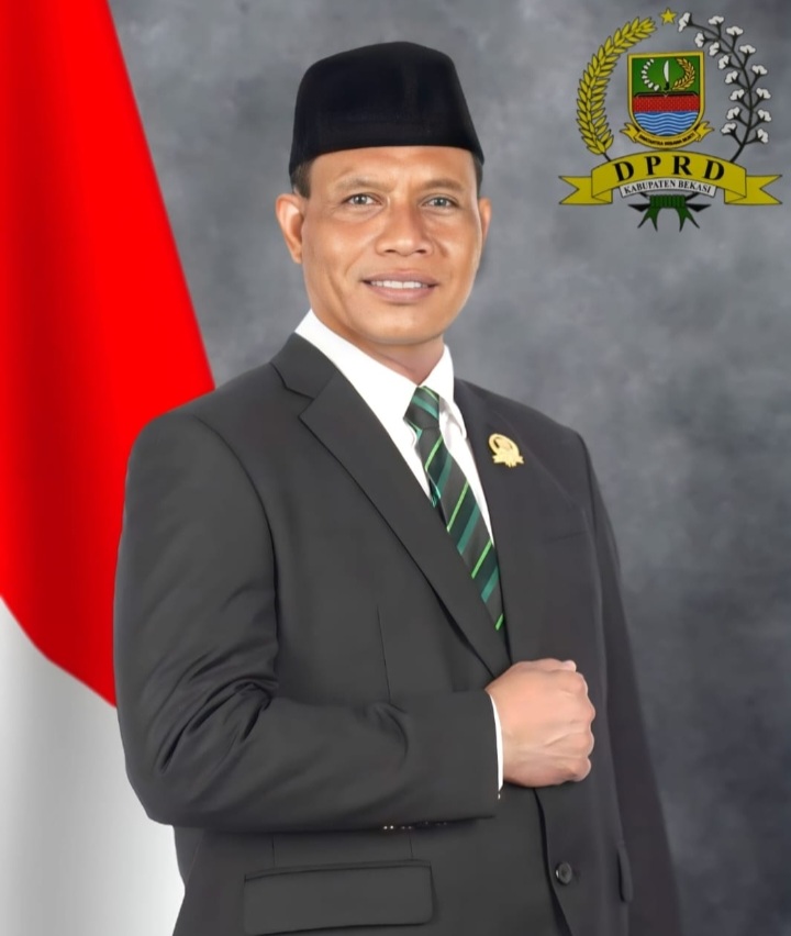 Anggota Komisi I DPRD Kabupaten Bekasi, Ibnu Hajar,S.Ag, Pelayanan Disdukcapil Tahun Ini Harus Lebih Dekat Ke Masyarakat