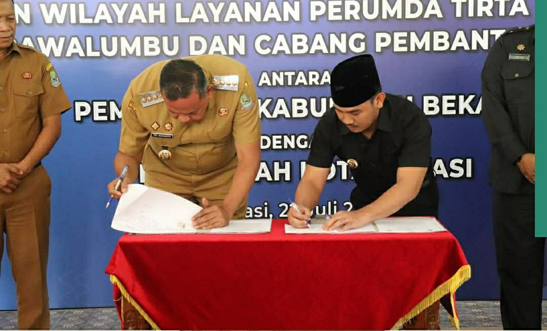 Pemkab Bekasi Serahkan Dua Aset Wilayah Layanan Perumda Tirta Bhagasasi Kepada Pemkot Bekasi