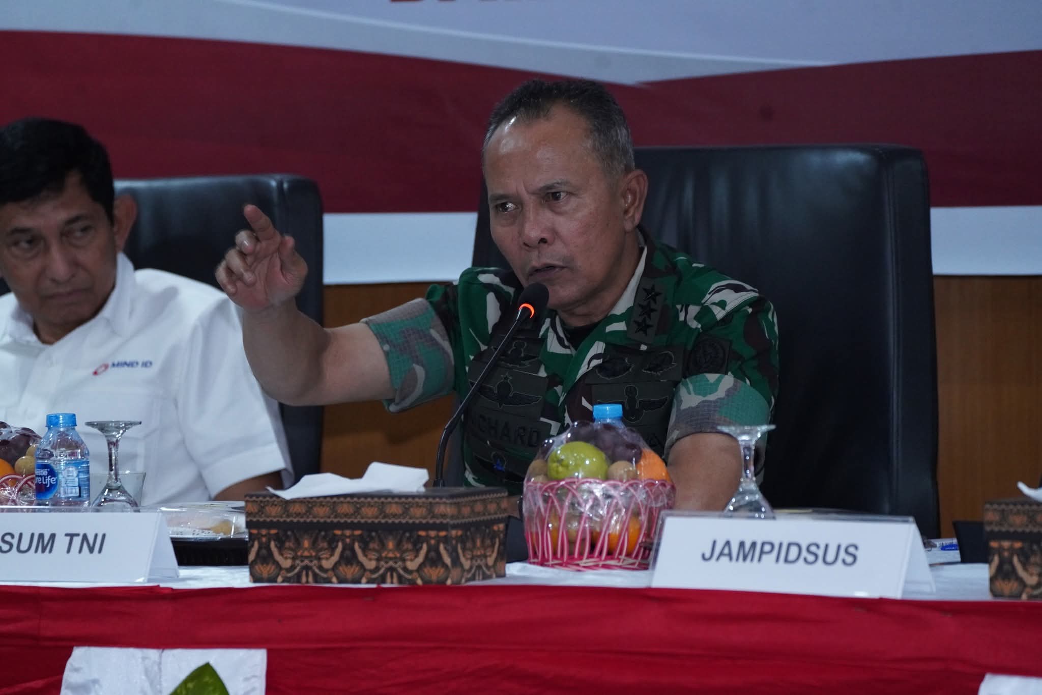 Kasum TNI Letjen Richard Tampubolon Tinjau Penertiban Tambang Ilegal di Bangka Belitung