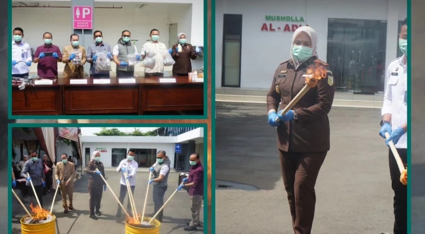 Kejari Kota Bekasi Musnakan Barang Bukti Tindak Pidana Berkekuatan Hukum Tetap.