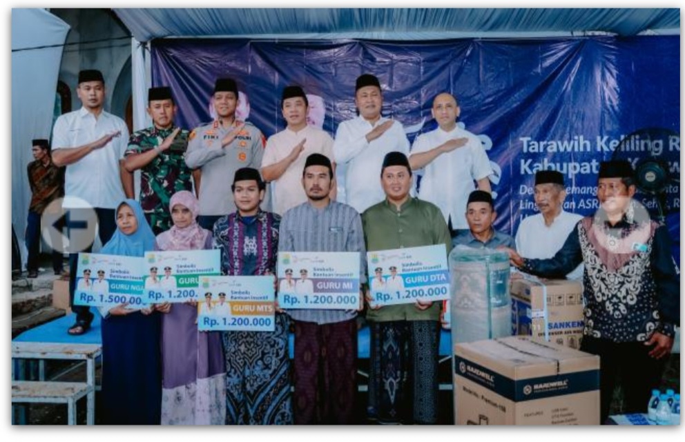 Awali Tarling Ramadan 1447 H di Pakisjaya, Bupati Aep Salurkan Bantuan dan Serap Aspirasi Masyarakat Awali Tarling Ramadan 1447 H di Pakisjaya, Bupati Aep Salurkan Bantuan dan Serap Aspirasi Masyarakat