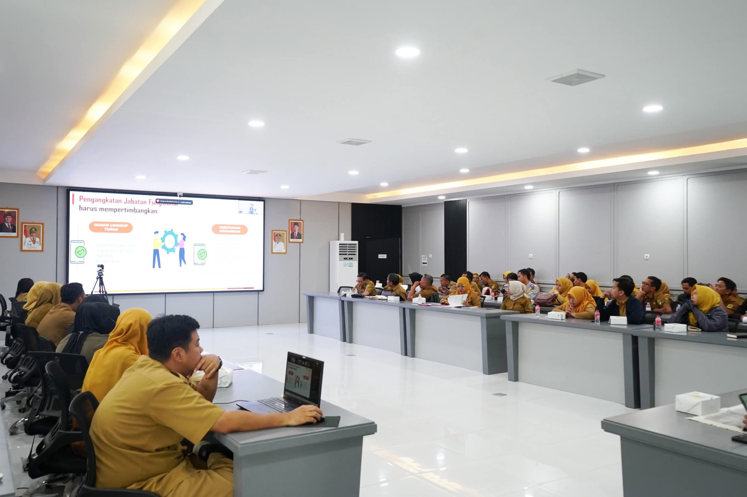 Pemkab Karawang Gandeng BPS RI Evaluasi Beban Kerja Pranata Komputer Tingkatkan Efektivitas Organisasi Pemkab Karawang Gandeng BPS RI Evaluasi Beban Kerja Pranata Komputer Tingkatkan Efektivitas Organisasi