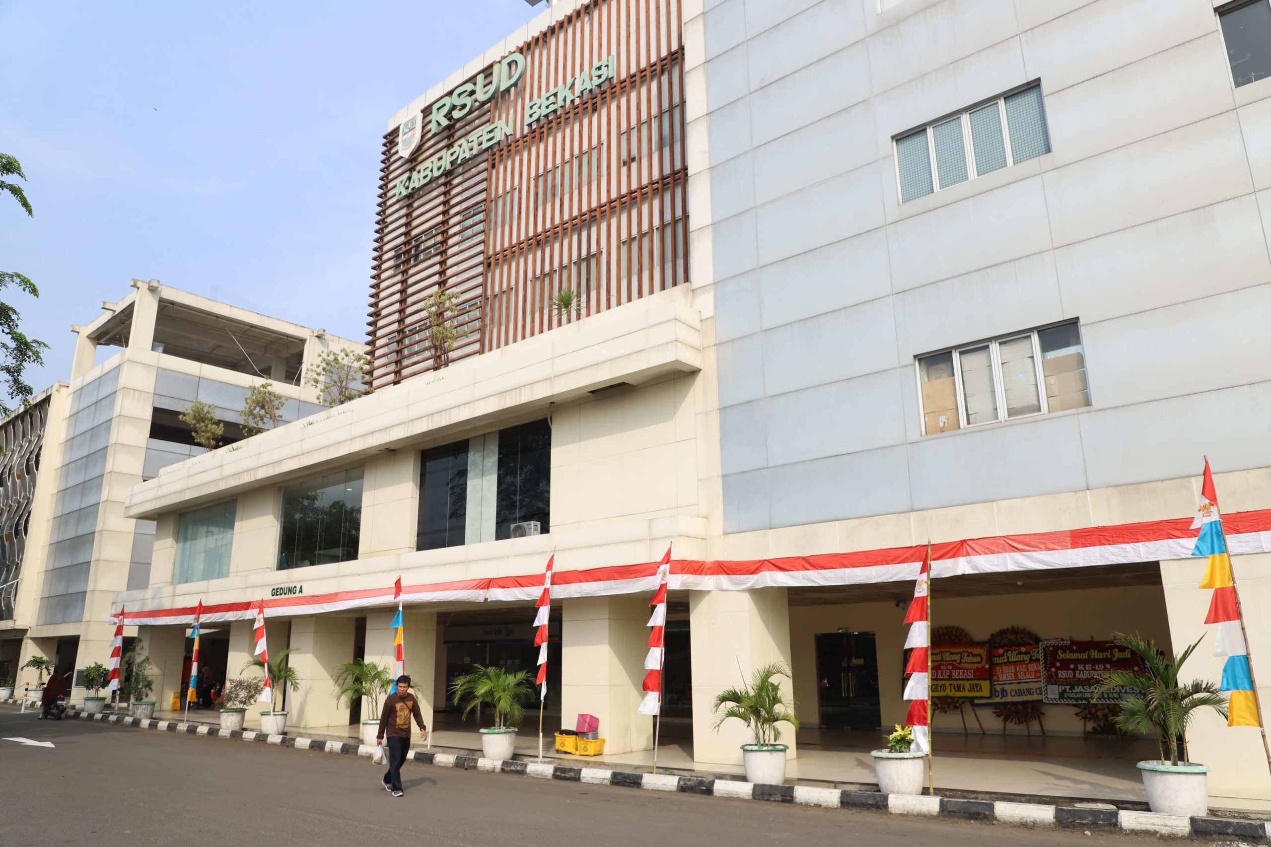 RSUD Kabupaten Bekasi Jaga Layanan Kesehatan di Tengah Penyesuaian Anggaran”RSUD Dilarang Menolak Pasien” RSUD Kabupaten Bekasi Jaga Layanan Kesehatan di Tengah Penyesuaian Anggaran”RSUD Dilarang Menolak Pasien”