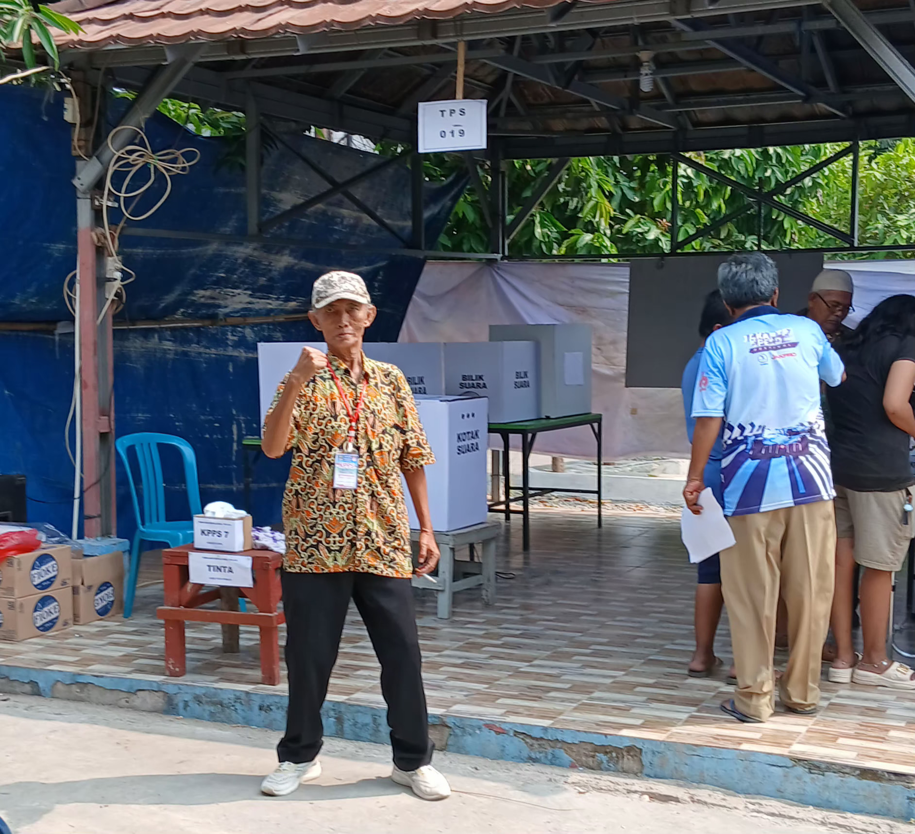 Kadiskominfosantik : TPS Digital di Pilkades Sangat Efisien Dalam Penghitungan Suara Kadiskominfosantik : TPS Digital di Pilkades Sangat Efisien Dalam Penghitungan Suara