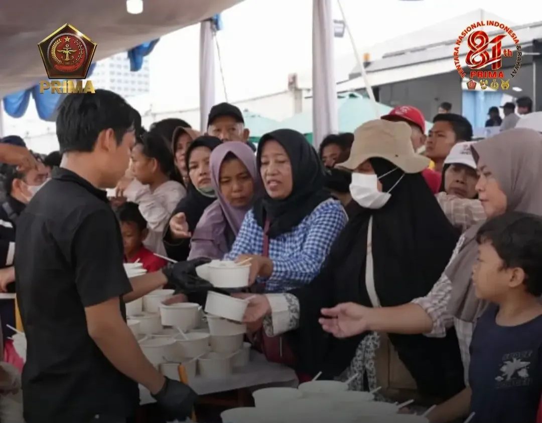 Menyambut Rangkaian HUT TNI ke-81, Sediakan 30.000. Porsi Makan Gratis Untuk Masyarakat di Monas.