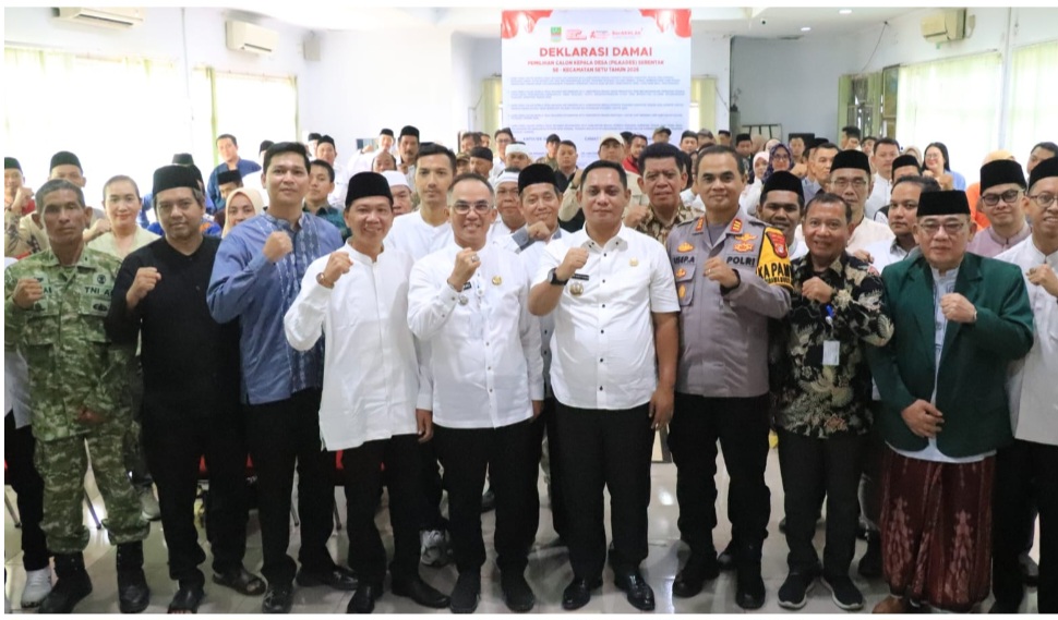 Perbedaan Pilihan Tidak Mengganggu Persaudaraan, Plt Bupati Bekasi Ajak Calon Kades Wujudkan Pilkades Damai Perbedaan Pilihan Tidak Mengganggu Persaudaraan, Plt Bupati Bekasi Ajak Calon Kades Wujudkan Pilkades Damai